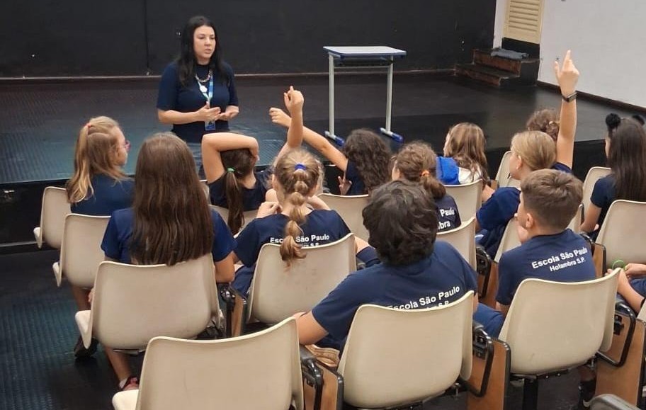 Conscientização ambiental amplia o aprendizado de estudantes em Holambra